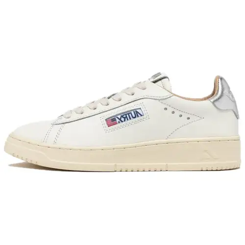 AUTRY Dallas Low top Skateboard Shoes Women's Beige
