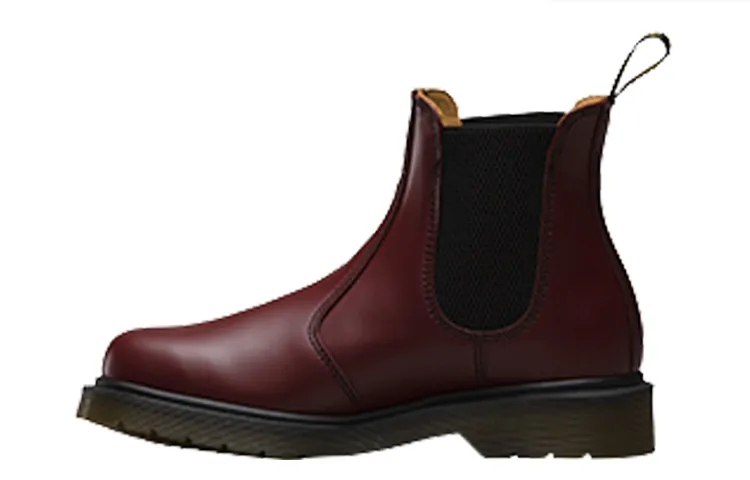 Dr. Martens Dr.Martens 2976 Smooth Chelsea Boots 'Cherry Red'