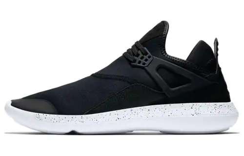 Jordan Fly 89 Black White