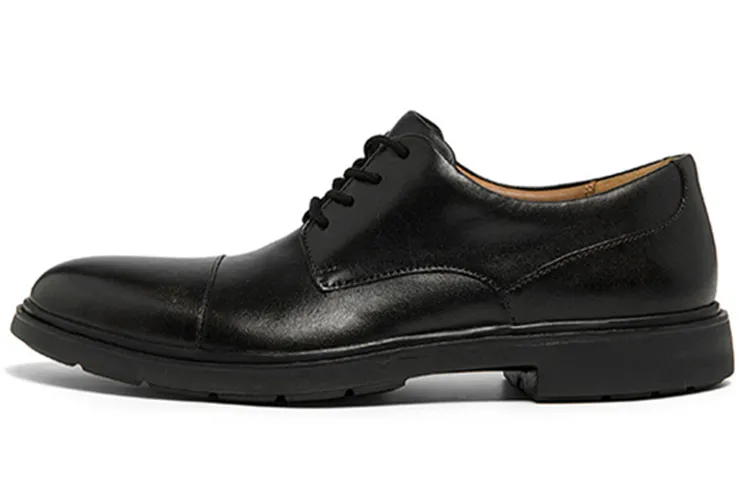 Clarks Cow Leather Dress Shoes Men's Black