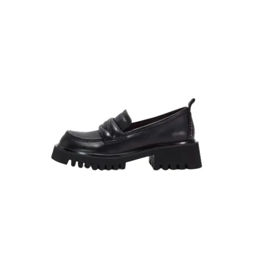 Teenie Weenie Loafers Women's White/Black