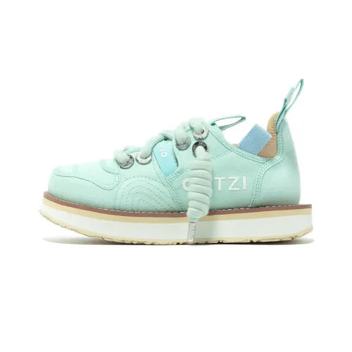 OETZI Skateboard Shoes Women's Low Top Cyan