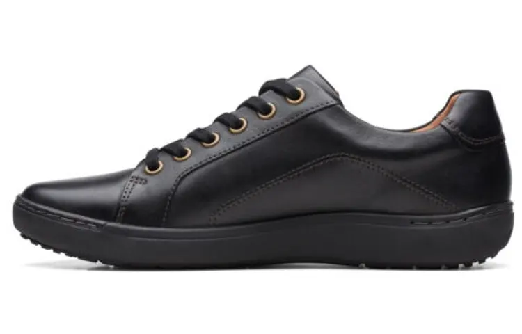 Clarks Women's Casual Shoes Women's Low Top Black