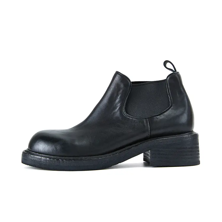 Marie Claire Horse Leather Ankle Length Chelsea Boots Women's Black