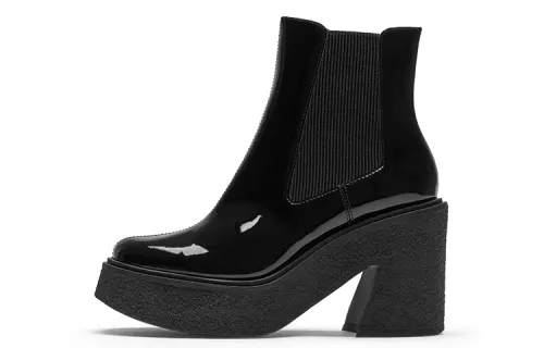 CHARLES&KEITH Chelsea Boots Women's Black