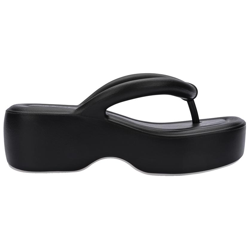 MELISSA Abrasion Resistant Flip Flops Women's