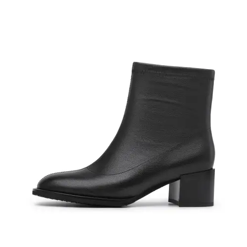 Chrisdien Deny Sheepskin Ankle Boots Women's