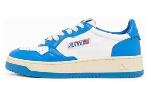 AUTRY Medalist Low Bicolor 'White Sky Blue' Women's