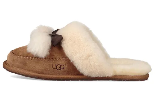 UGG Stylish Sandal Women's Chestnut Brown
