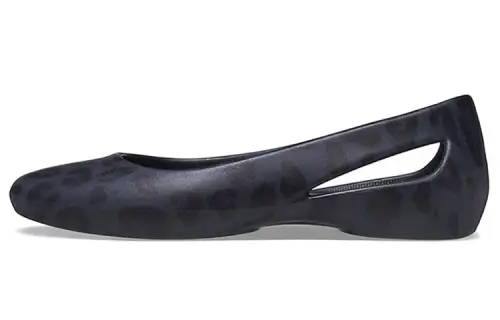 Crocs Sports Sandals Deep Blue Leopard Print Women's