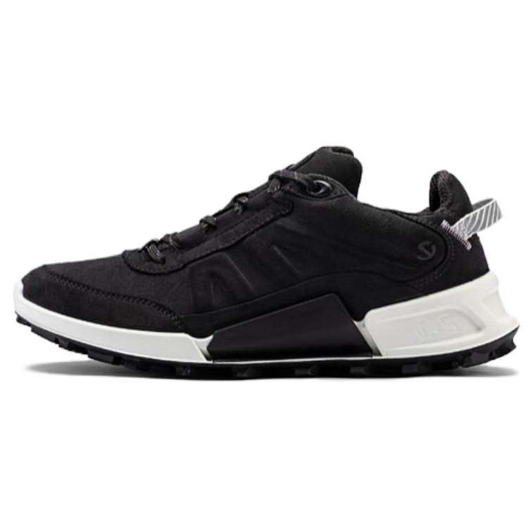 Ecco Low top Mountaineering Shoes Women’s Black