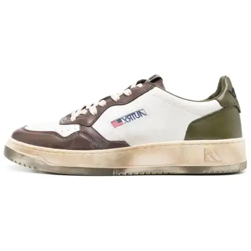 AUTRY Medalist Leather Low top Skateboard Shoes Men's Beige Umber