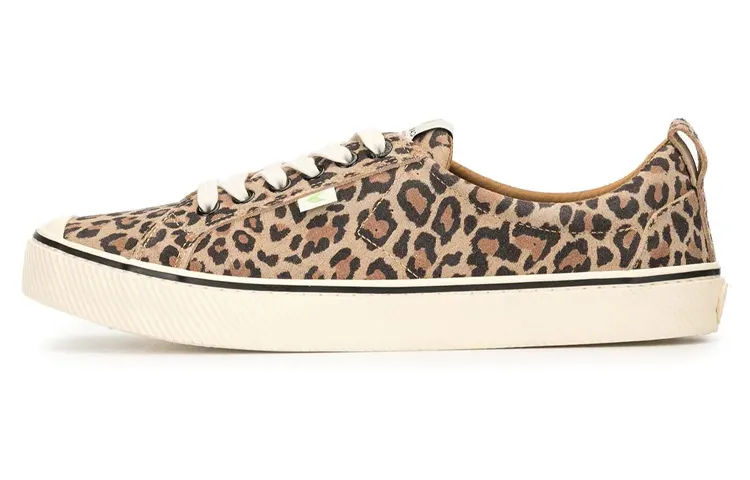 CARIUMA Skateboard Shoes Unisex Low Top Leopard Print