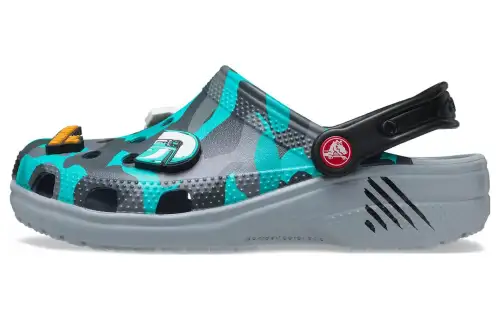 Crocs Classic Clog Star Wars The Mandalorian Camo