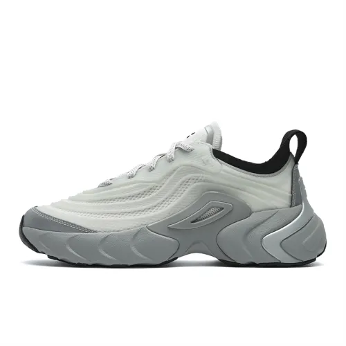FILA FUSION Ray 4 Low top Casual Shoes Women's Light Gray