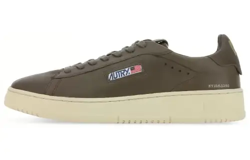AUTRY Leather Stylish Skateboarding Shoes Men's Dark Green