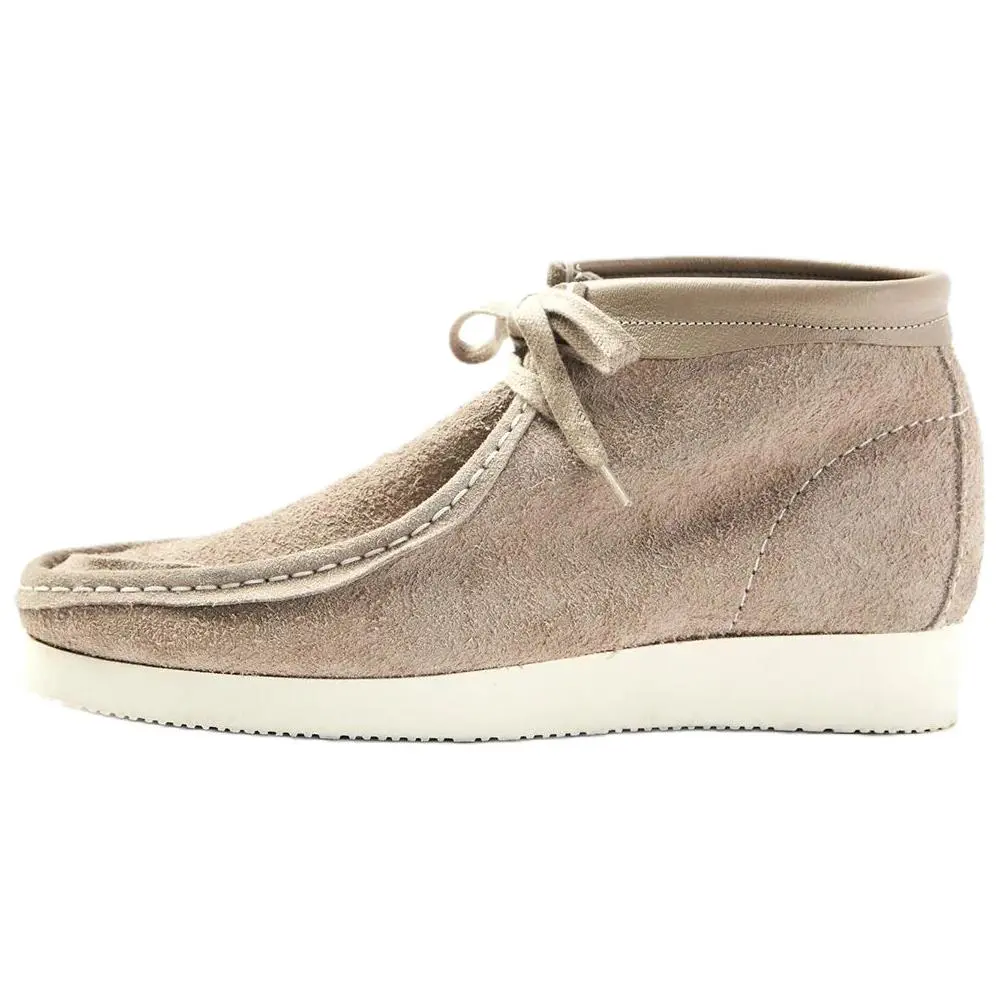 INVINCIBLE x Clarks Originals WALLABEE Nubuck Ankle Boots Men's Taupe