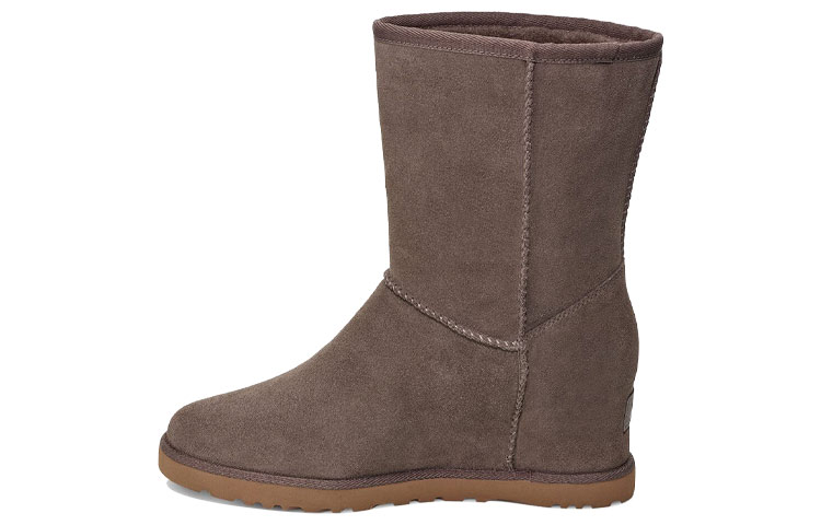 UGG Classic Femme Short Snow Boots Brown Women's
