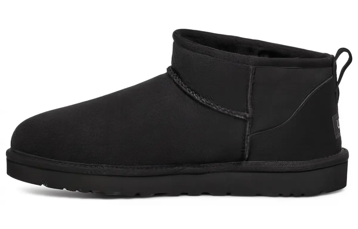 UGG Classic Ultra Mini 'Black'