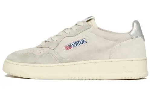 AUTRY Medalist Panelled Sneakers