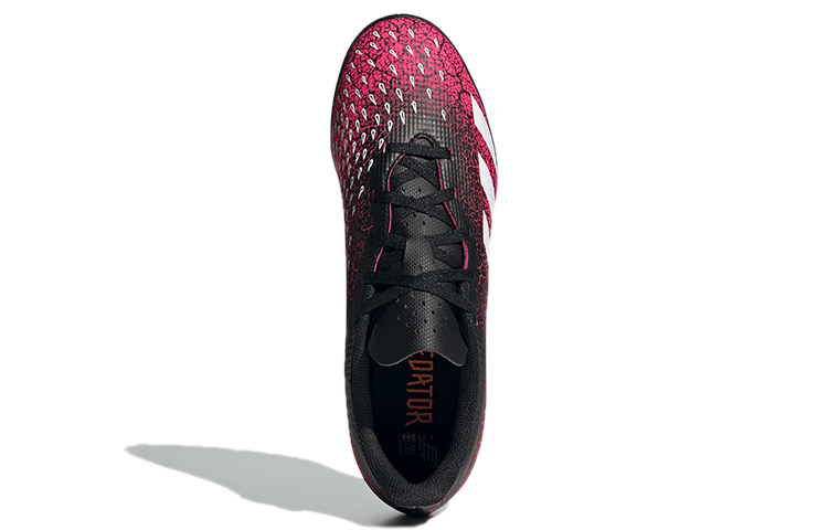Мужские бутсы adidas Predator Freak.4 TF (черно-розово-белые) — Чёрный / розовый / белый — фото 5