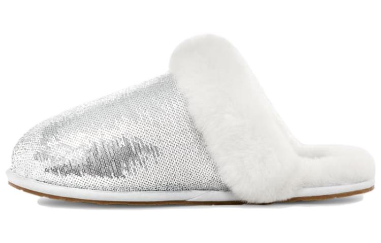 UGG Scuffette II Fleece Lined Thermal, Comfortable Round Toe Rubber Sole Closed Toe Slippers Women's Silver