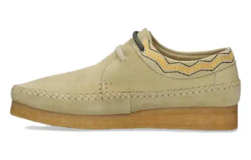 Clarks Weaver desert boots