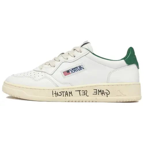 AUTRY Medalist Leather Low top Skateboard Shoes Men's White Green