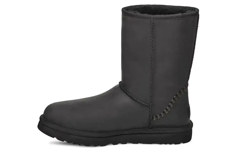 UGG Classic Short Deco Snow Boots Black
