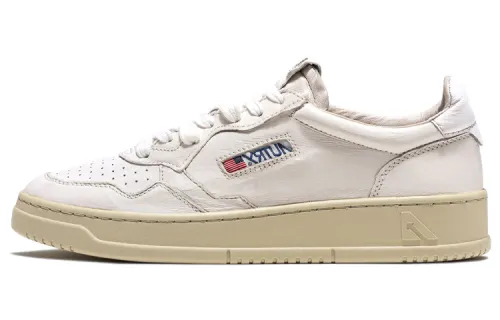 AUTRY Medalist Leather Low Goatskin White Women's
