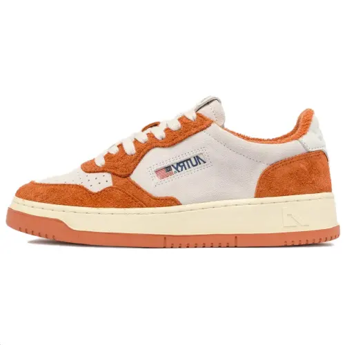 AUTRY Medalist Suede Abrasion Resistant Low top Skateboard Shoes Women's White Orange