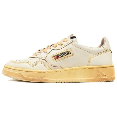 AUTRY Leather Slip Resistant Abrasion Resistant Low top Skateboard Shoes Men's White Yellow