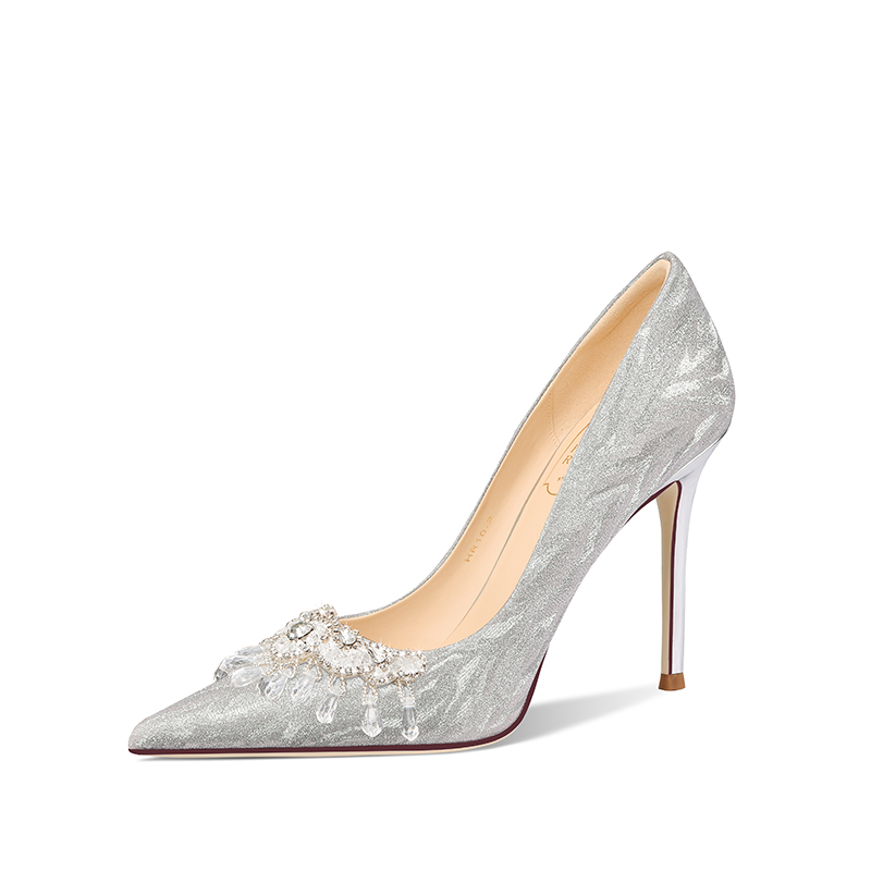 Holy Rose Holy rose with beautiful face, French style wedding shoes, wedding dress, crystal shoes, stiletto heels, commemorative high heels, women's style