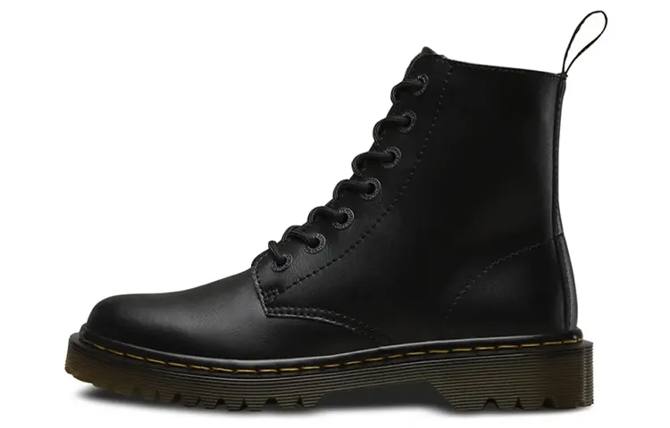 Dr. Martens Luana Wear Resistant Non Slip 7 Casual Combat Boots Black Women's