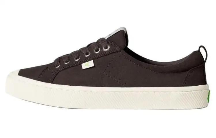 CARIUMA Low top Skateboard Shoes Women's Brown