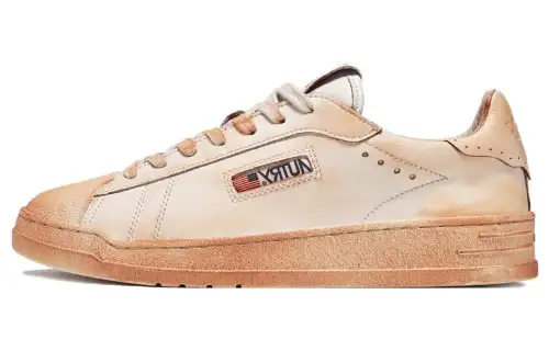 AUTRY Bob Lutz Low Leather Sneakers 'White ish' Women's