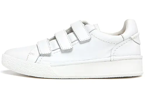 Clarks Cow Leather Stylish Skateboarding Shoes Women's White