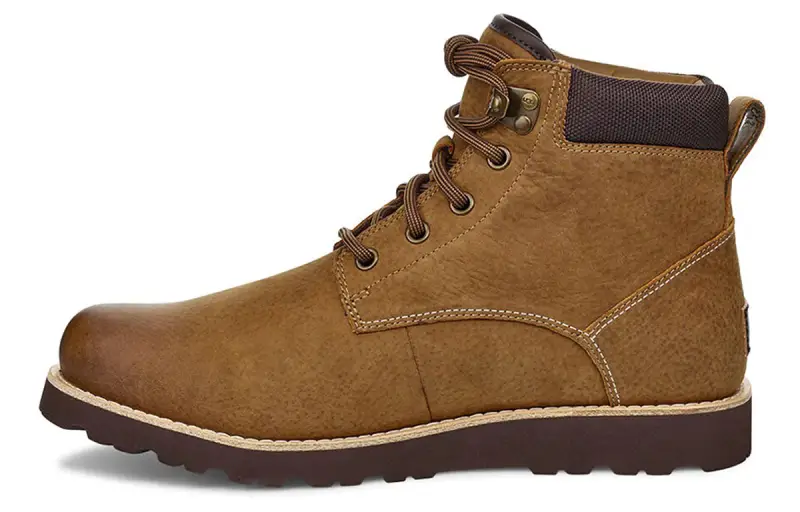 UGG Seton Tall Snow Boots Brown