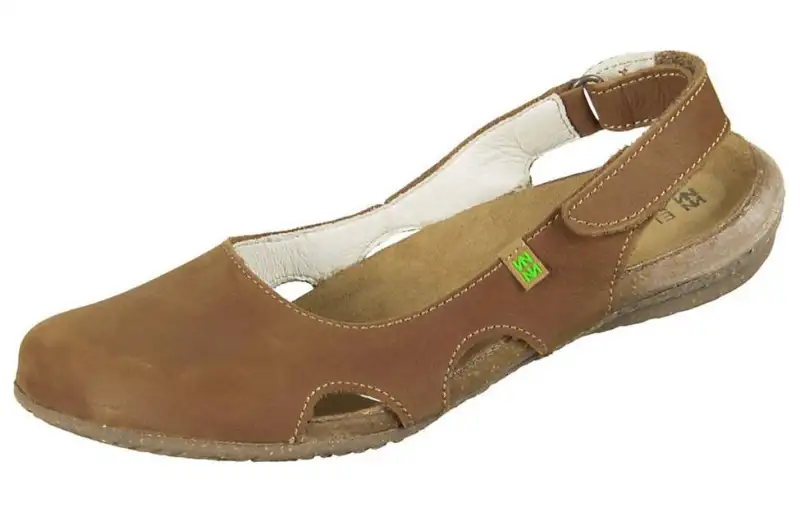 El Naturalista Leather Casual Shoes Women's Brown