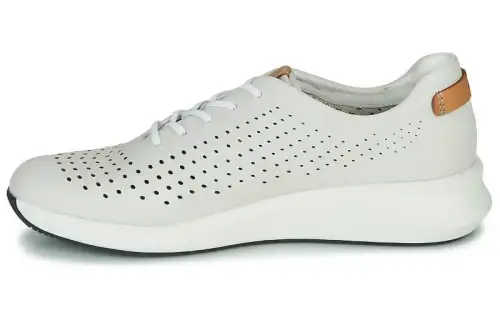 Clarks Lightweight Abrasion Resistant Low top Casual Shoes Women's White