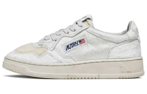 AUTRY Stylish Skateboarding Shoes Men's White Distressed