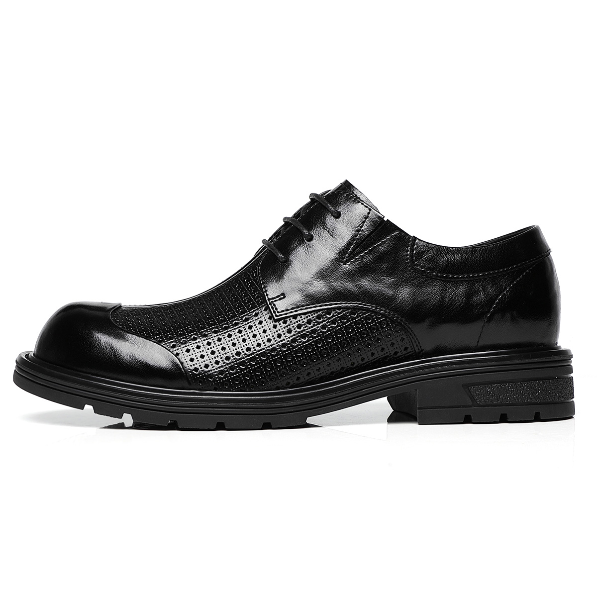 15 MINS Hollow and breathable, simple and versatile, business commuting, comfortable and wear-resistant, formal leather shoes, men's black