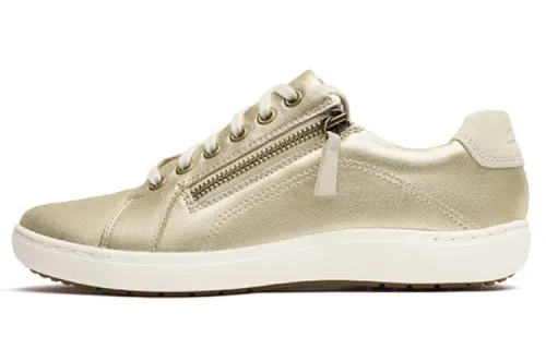 Clarks Leather Stylish Skateboarding Shoes Women's Champagne