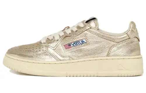 AUTRY Medalist Metallic Leather Sneakers