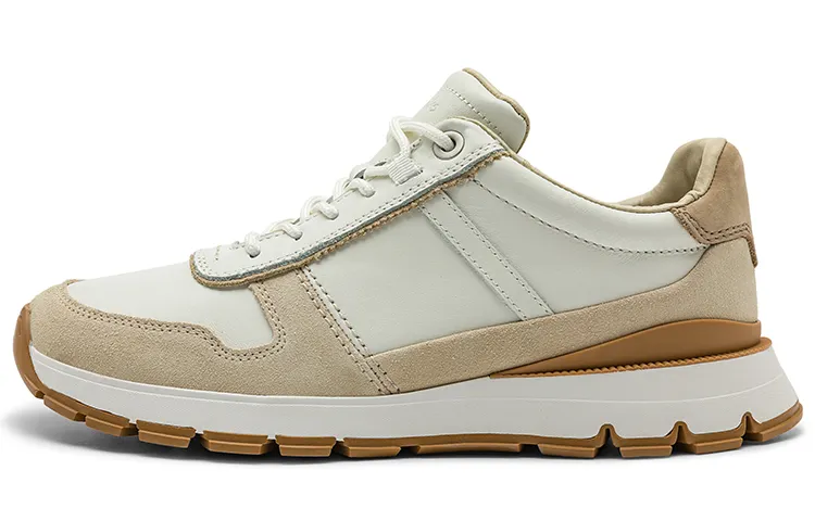 Clarks Casual Shoes Men's Low Top Ecru