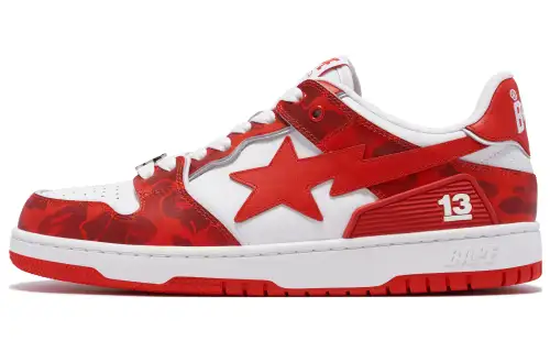 A BATHING APE Clutch Sta SK8 Low top Skateboard Shoes Men's White Red