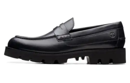 Clarks Cow Leather Casual Shoes Men's Black
