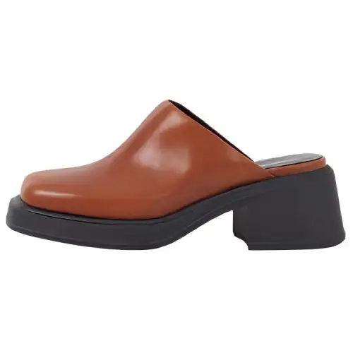 VAGABOND SHOEMAKERS Slip Resistant Closed Toe Slippers Women's Brown