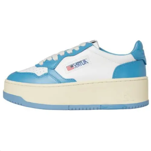 AUTRY Leather Low top Skateboard Shoes Women's Blue White
