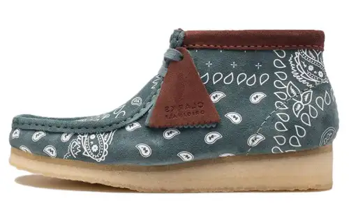 Clarks Wallabee bandana-print desert boots